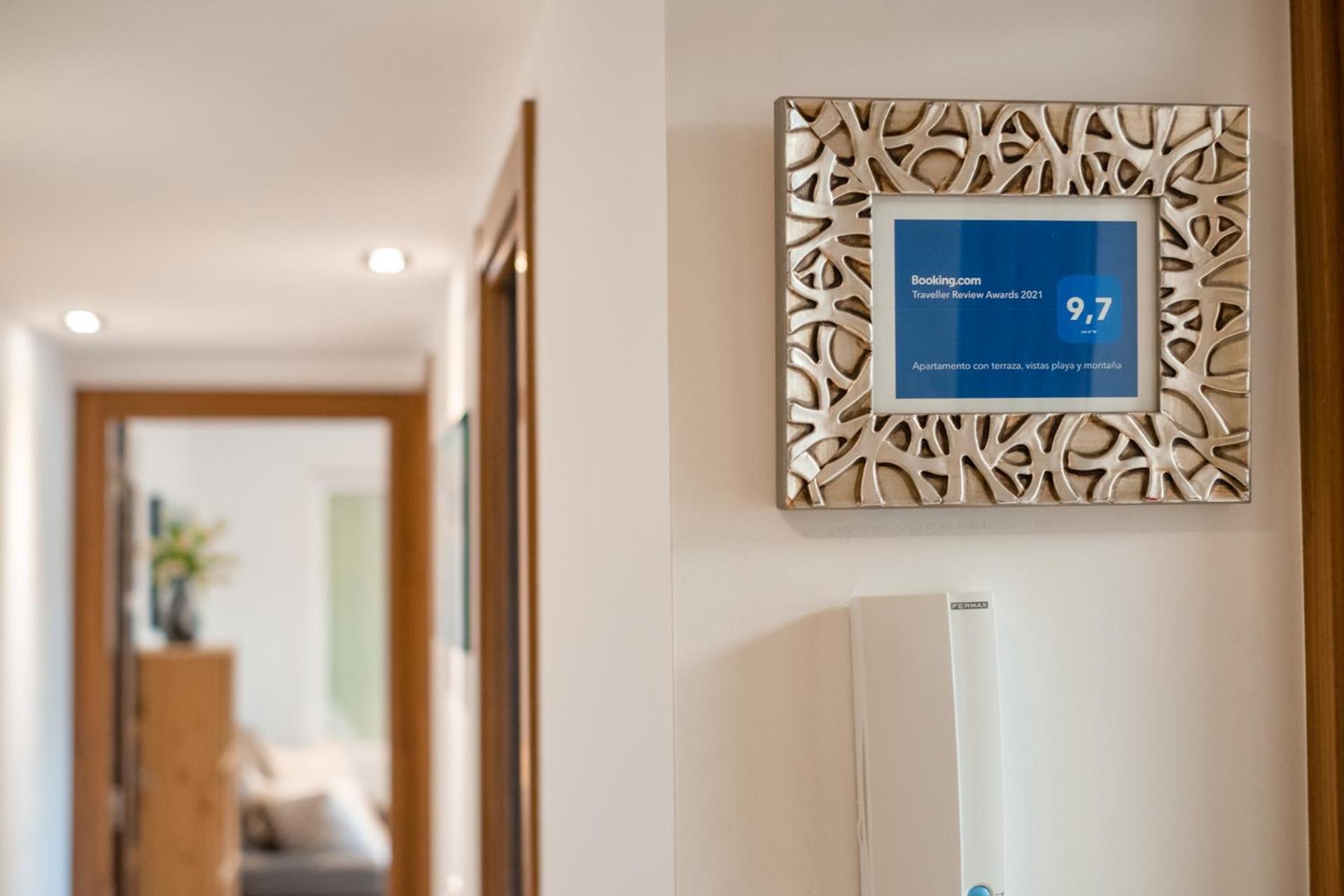 Apartamento Con Terraza, Vistas Playa Y Montana โอสปิตาเล็ต เด ลินฟันต์ ภายนอก รูปภาพ
