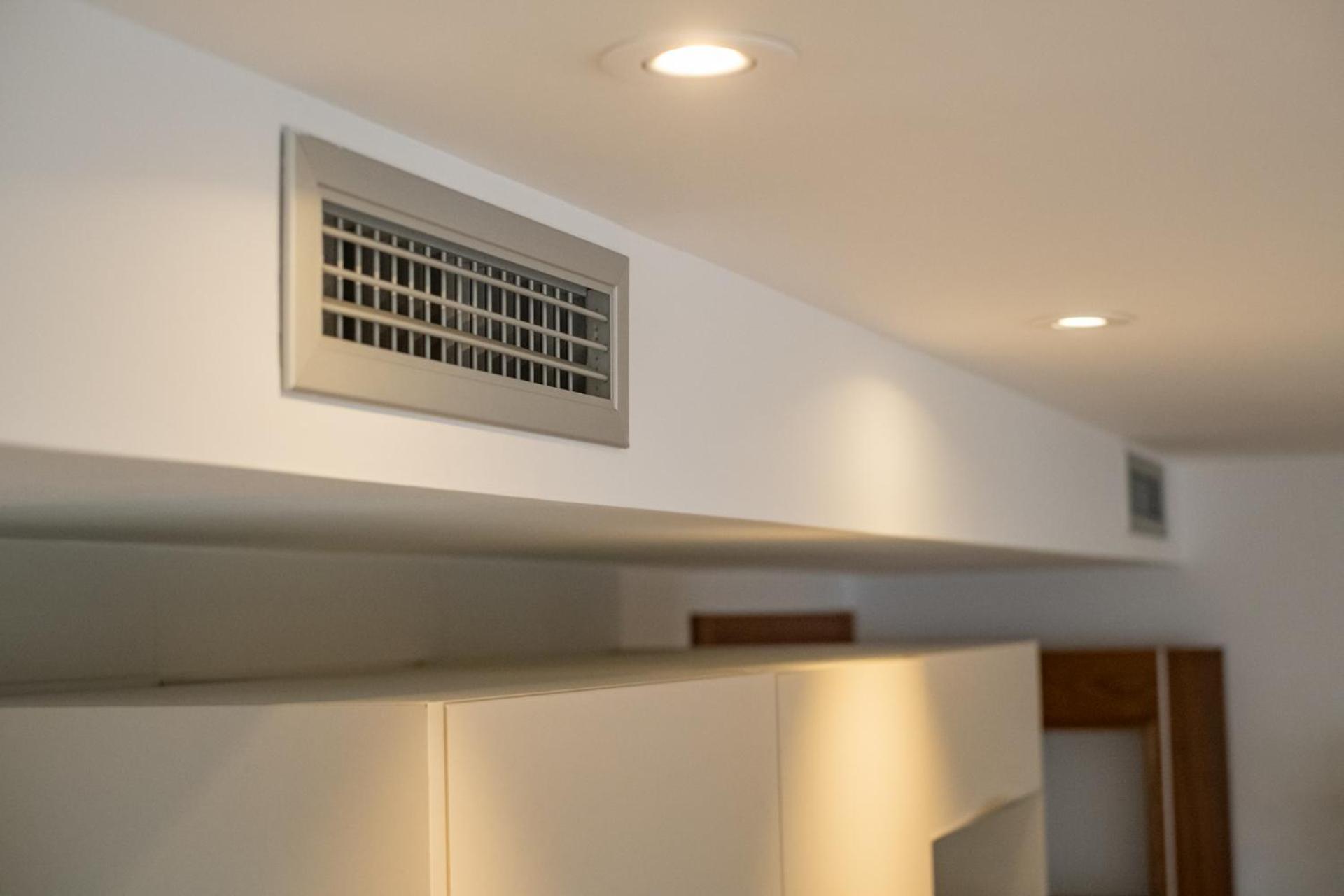Apartamento Con Terraza, Vistas Playa Y Montana โอสปิตาเล็ต เด ลินฟันต์ ภายนอก รูปภาพ