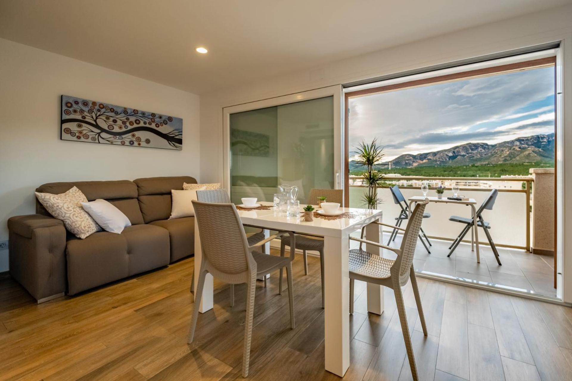 Apartamento Con Terraza, Vistas Playa Y Montana โอสปิตาเล็ต เด ลินฟันต์ ภายนอก รูปภาพ